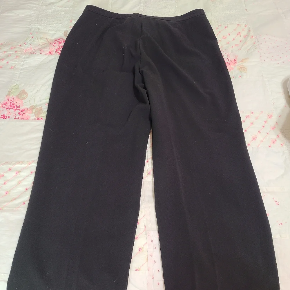 Pants - Picture 2 of 3